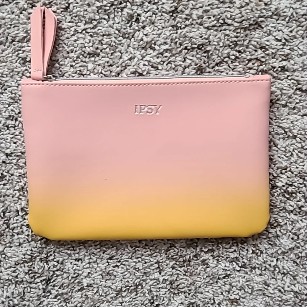 Ipsy Bags Set of 3 Summery Bags
